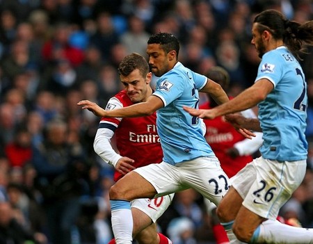 库里发布圣诞庆祝短片，穿的还是UA鞋