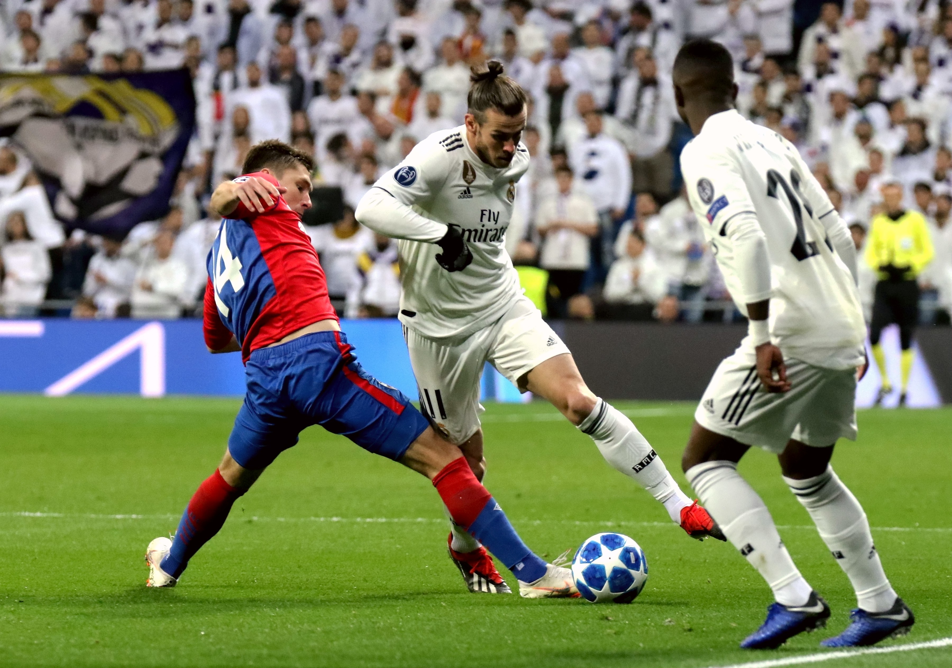 海兰德：泰伦卢在开玩笑，他是一个很棒教练&好人