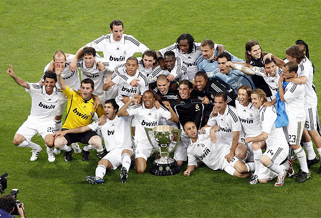 众望所归！戈洛夫金荣耀入驻拳击名人堂，另外两位热门拳手意外落选引关注